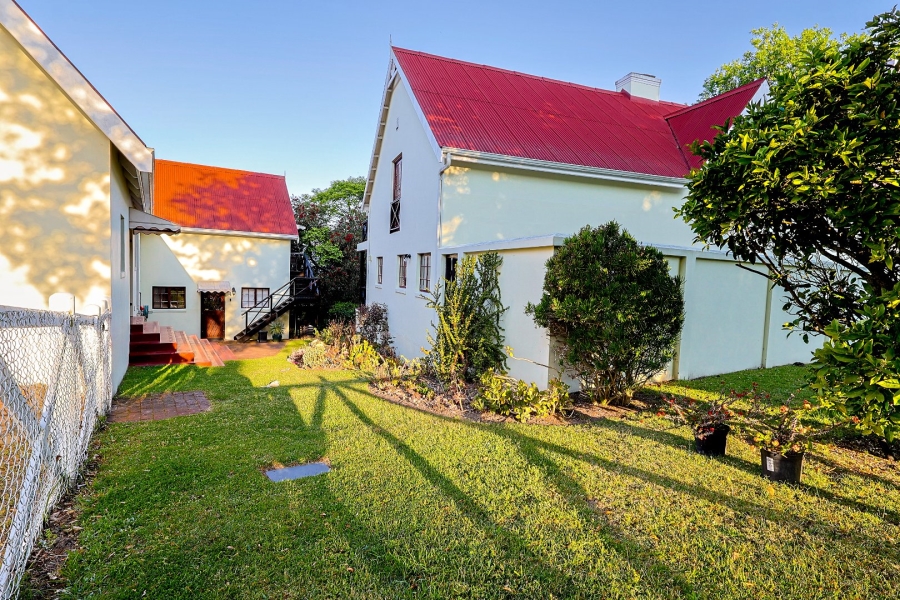 5 Bedroom Property for Sale in Belvidere Estate Western Cape